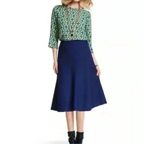 Cabi Textured Tulip Midi Skirt 4 High Waist A-line Flare Navy Career Modest Knit - Picture 2 of 12